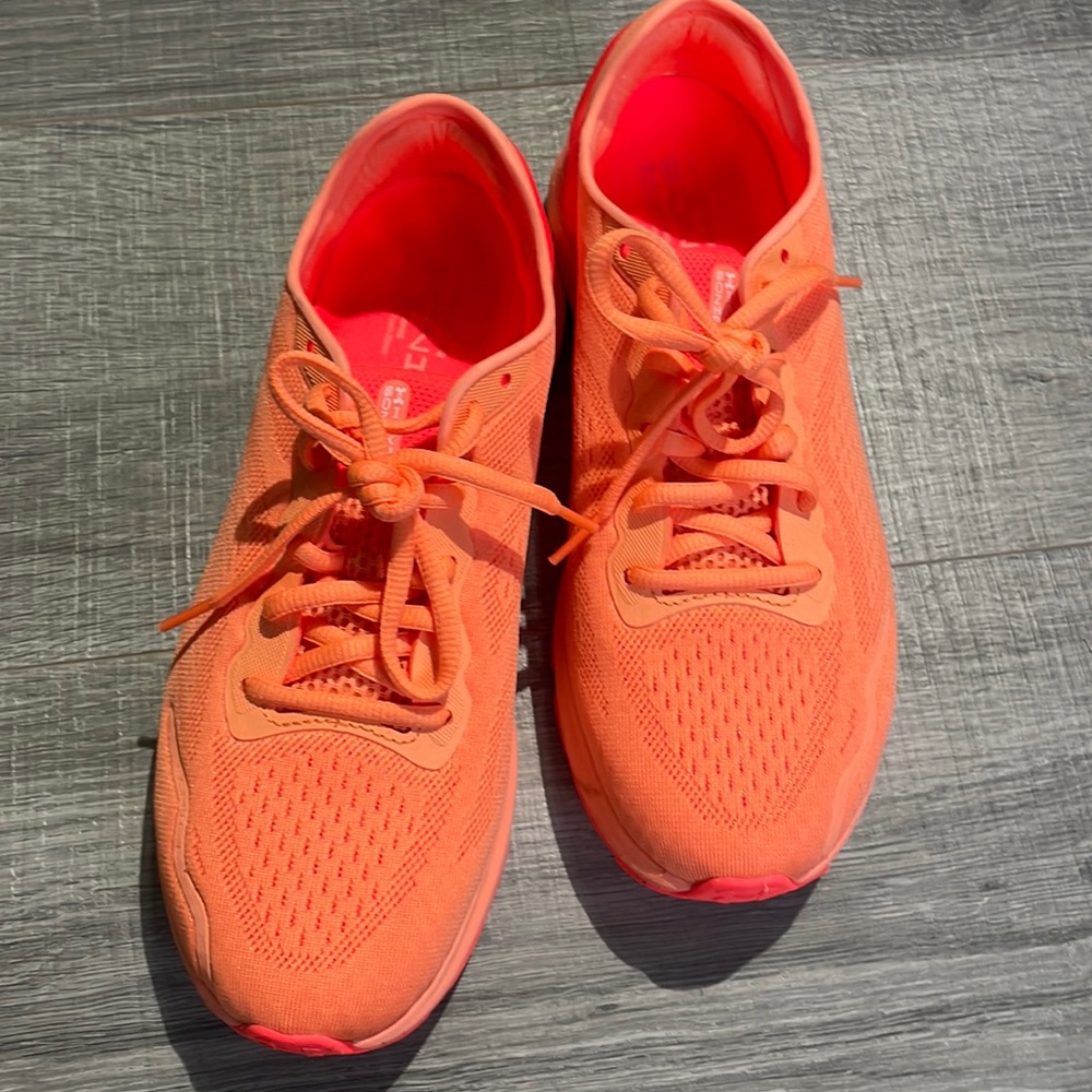 Under armour shoe